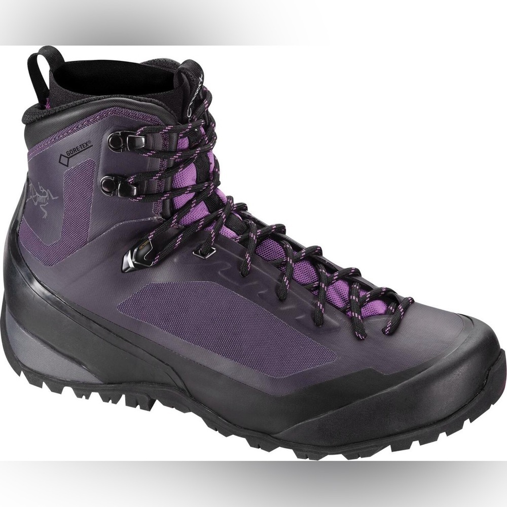 Women’s Arc’teryx Bora Mid GTX Hiking Boots Purple /Black Size 10